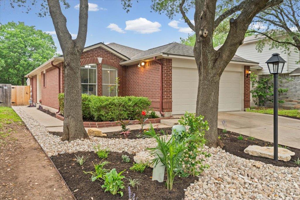 1404 Sir Thopas, Austin, TX 78748 — photo 1