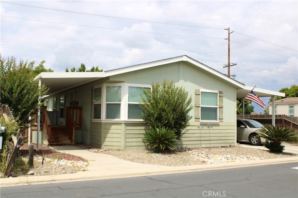 100 S Westwood Street 20