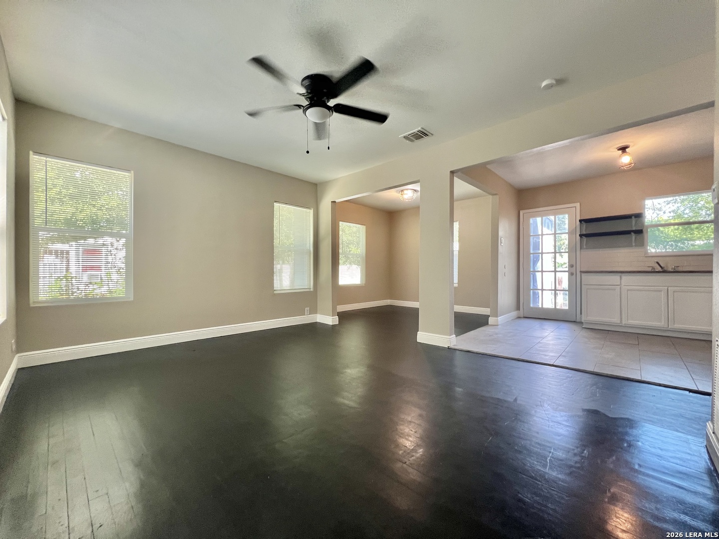 1619 Mardell, ,  78201 — photo 1