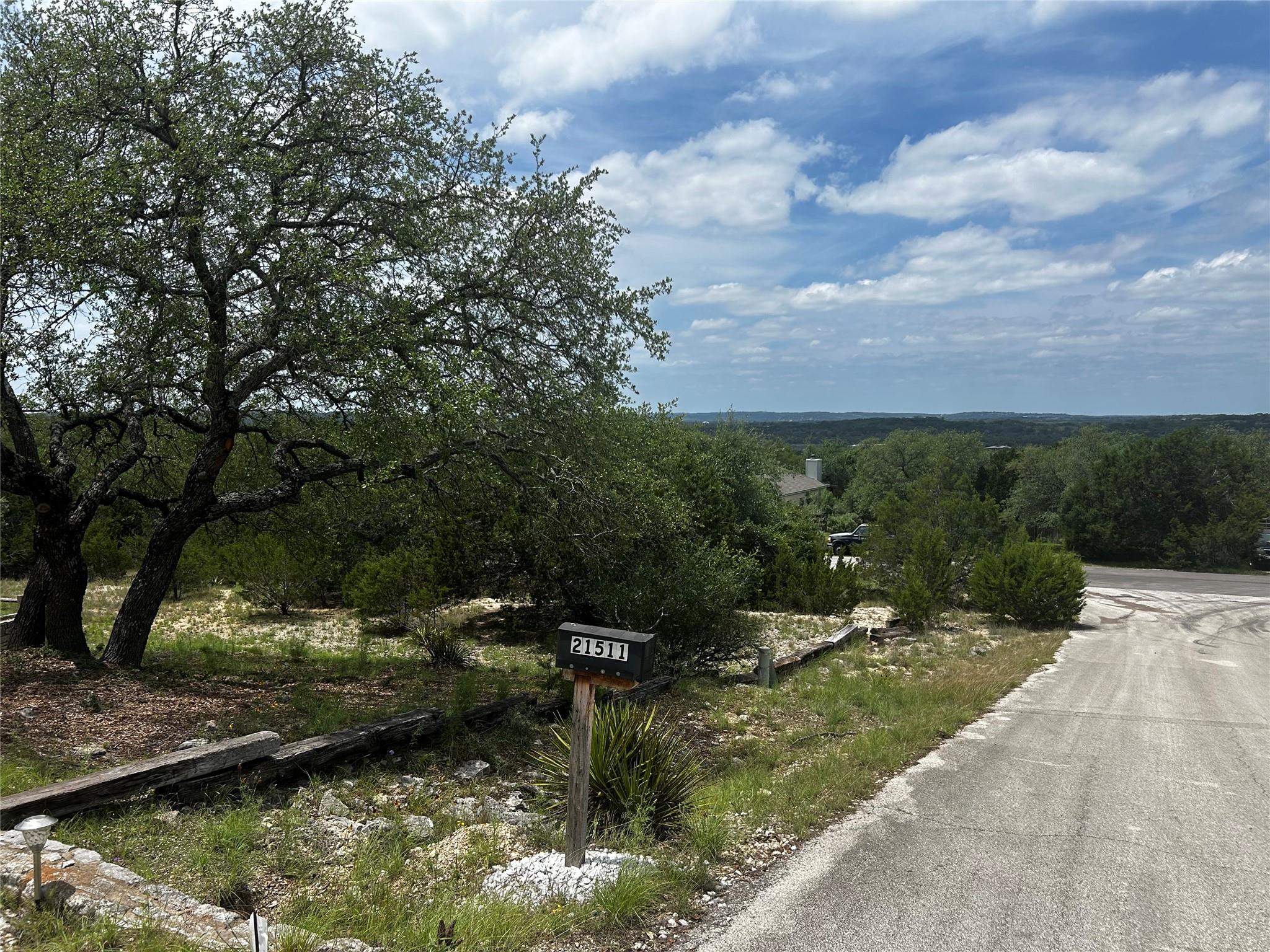 21511 Perry, Lago Vista, TX 78645 — photo 1