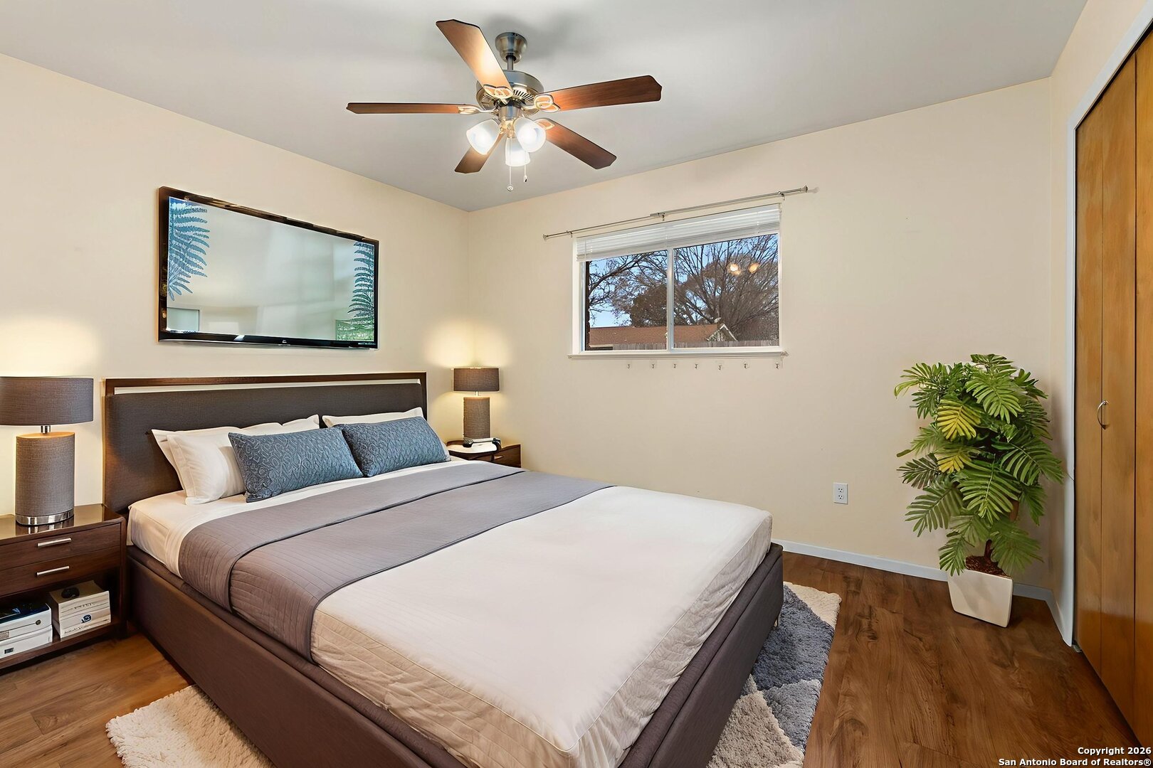 1329 Poppy, ,  78130 — photo 1