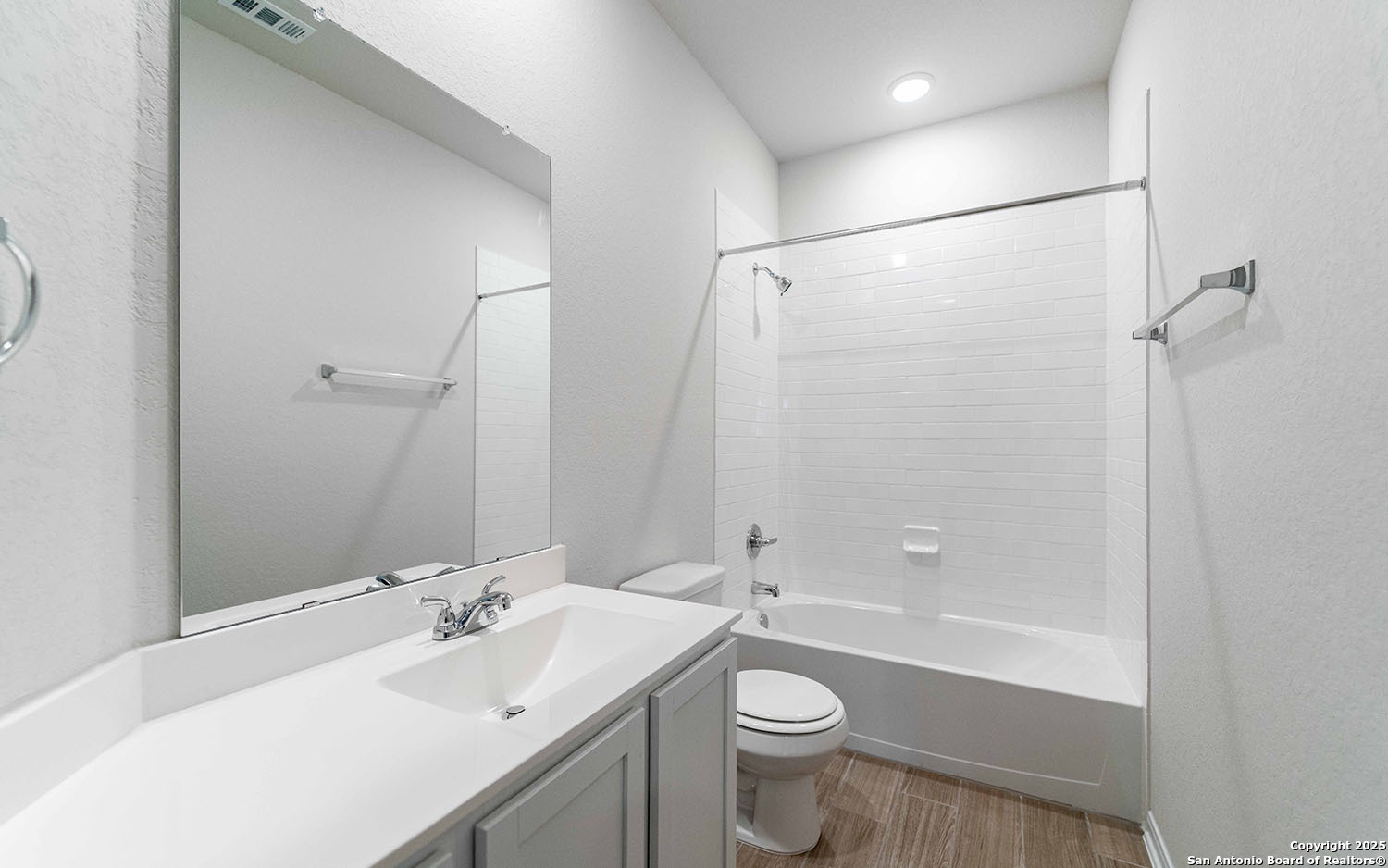 8908 Grey Elm, ,  78112 — photo 1