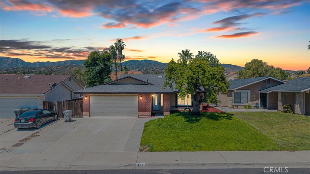 127 N Massachusetts, Lake Elsinore, CA 92530 — photo 1