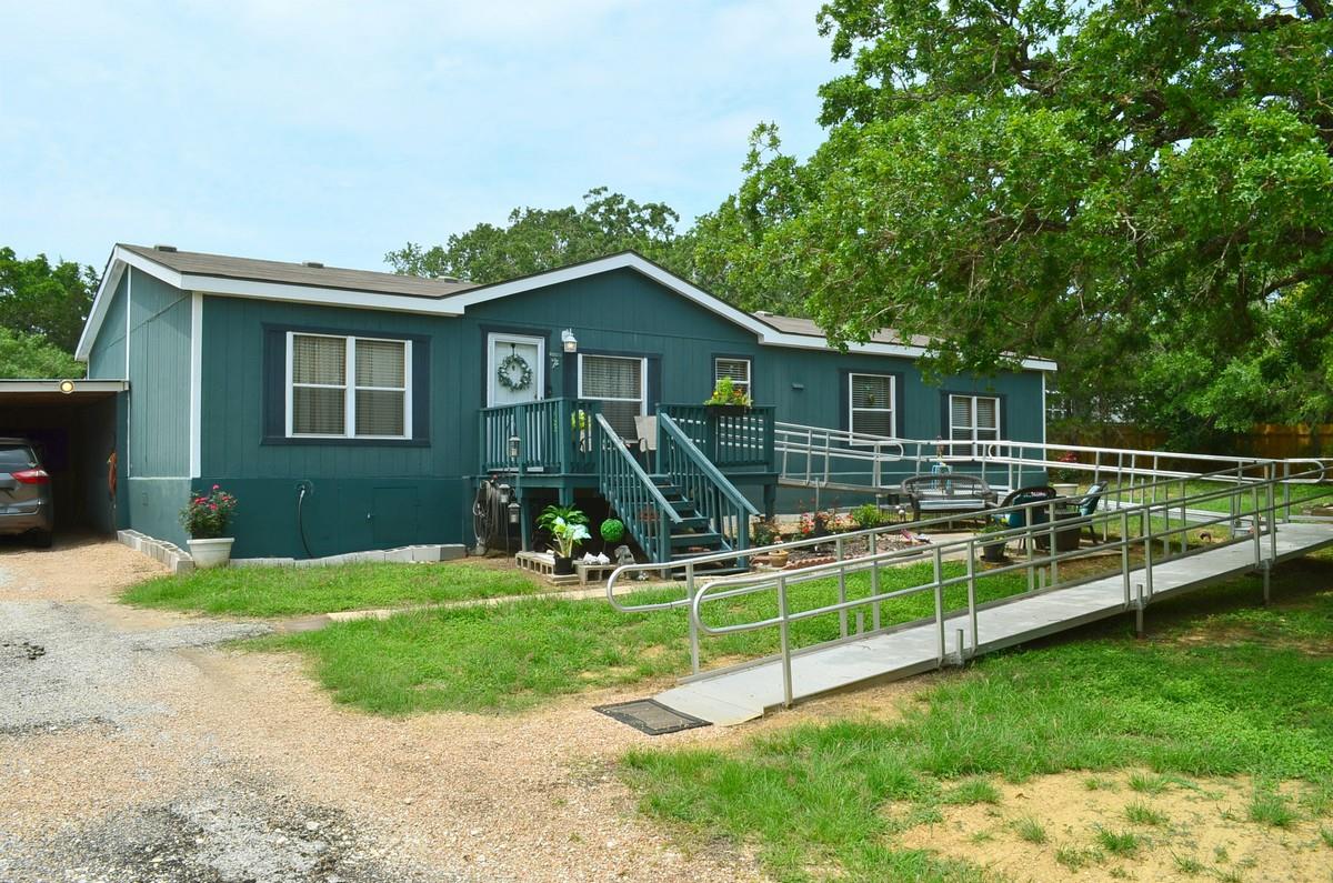 218 Texas Oak, Cedar Creek, TX 78612 — photo 1
