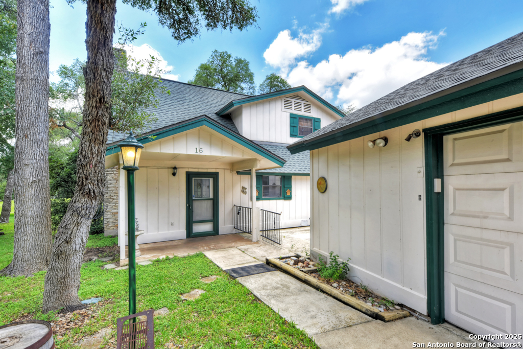 16 westwood, ,  78676 — photo 1