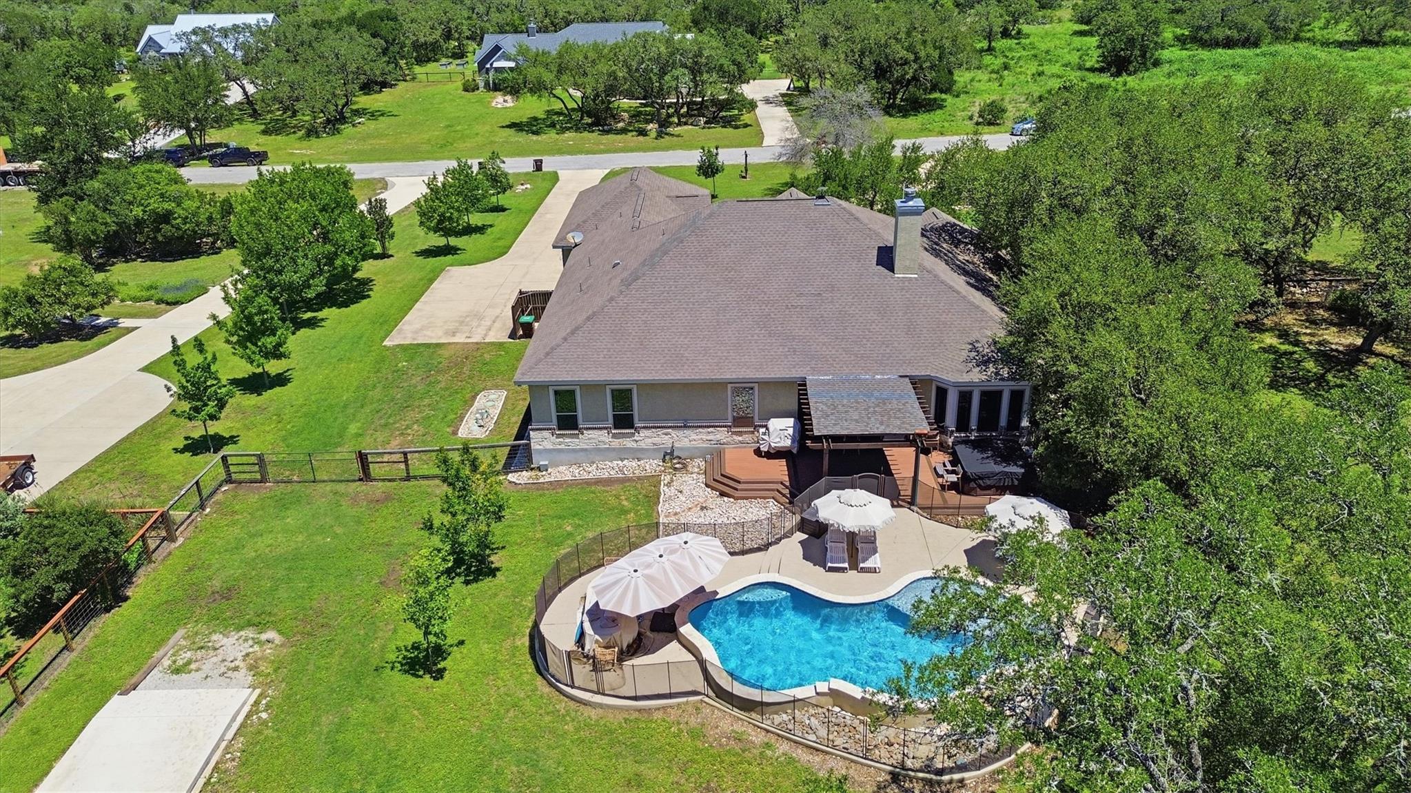 1106 Private Road 3702, San Antonio, TX 78253 — photo 1