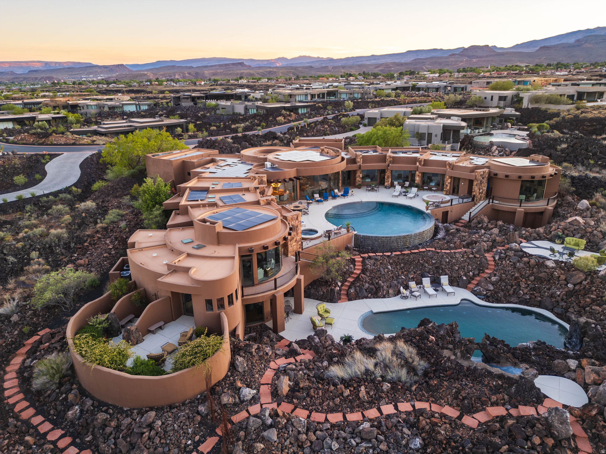 2248 N TACHEENE DR, St. George, UT 84770 — photo 1