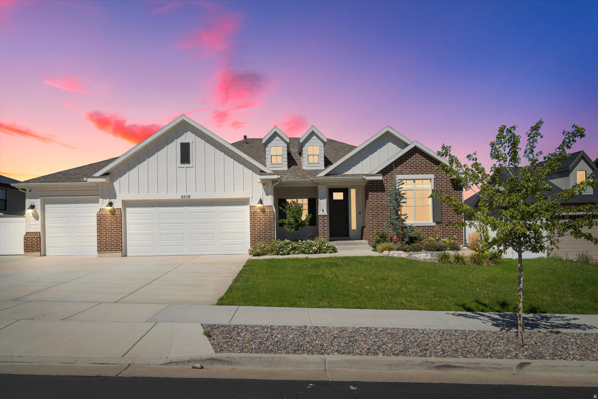 6638 W BRAEBURN WAY, West Jordan, UT 84081 — photo 1