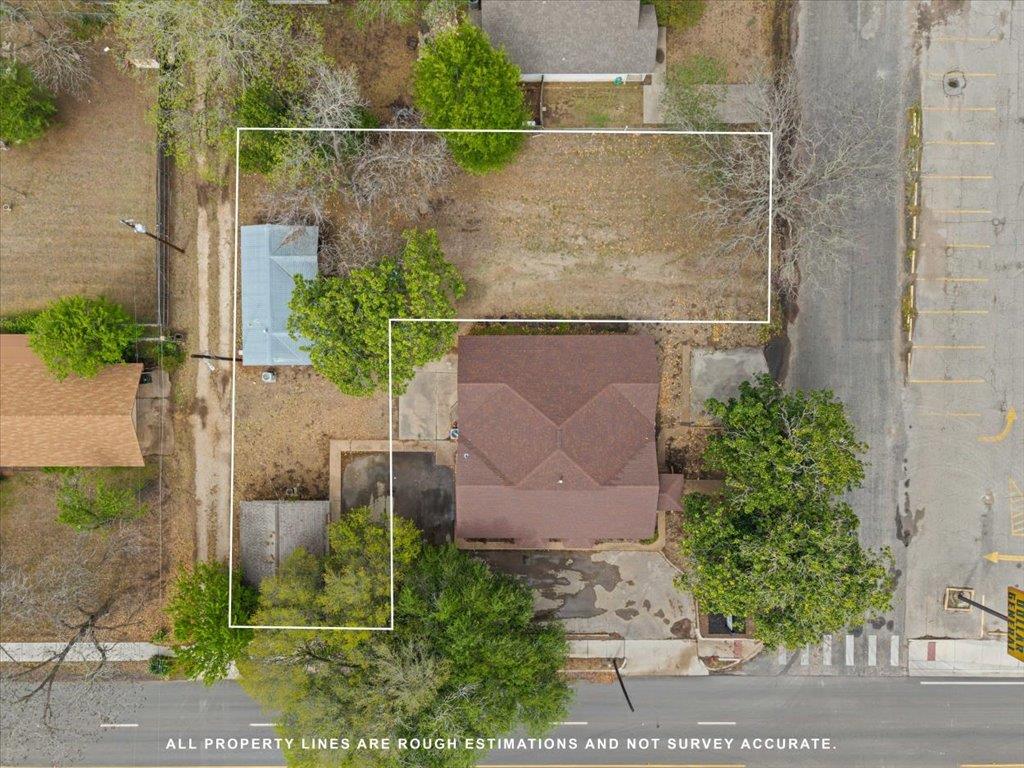 1207 Loop 230, Smithville, TX 78957 — photo 1
