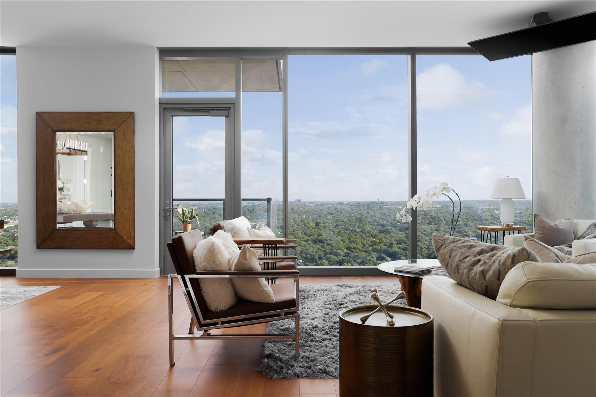 44 East, Austin, TX 78701 — photo 1