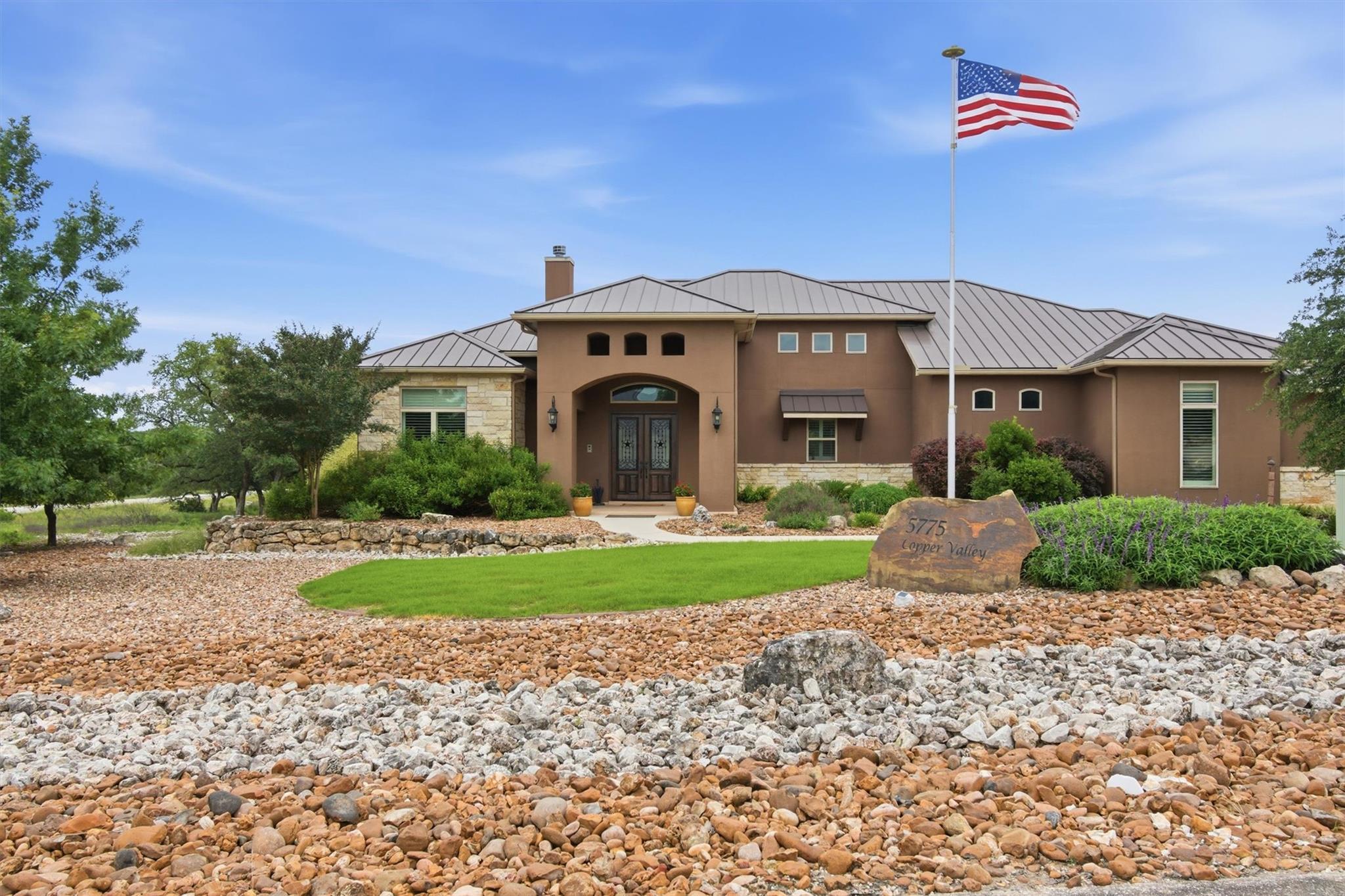 5775 Copper, New Braunfels, TX 78132 — photo 1