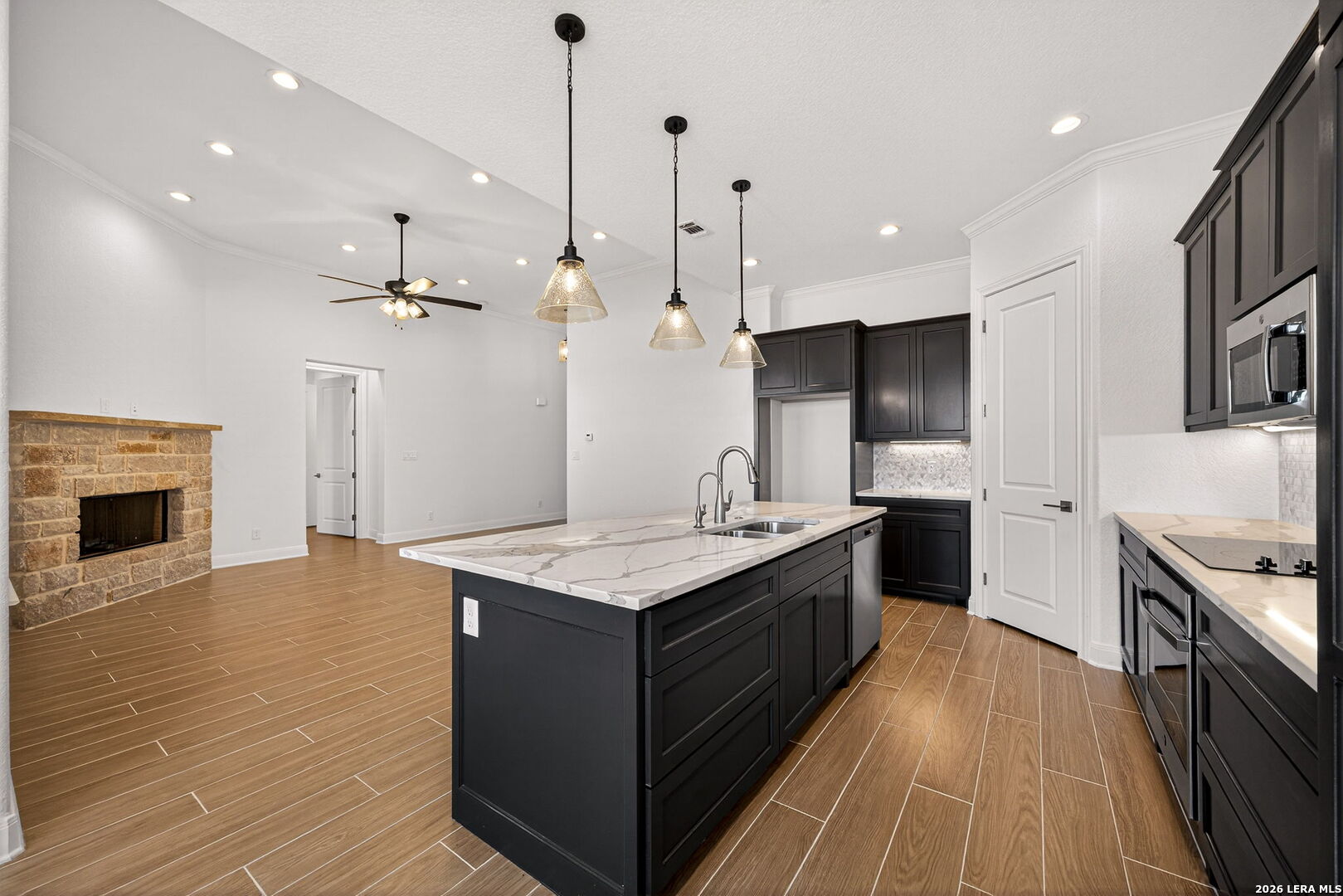111 John T Court, ,  78009 — photo 1