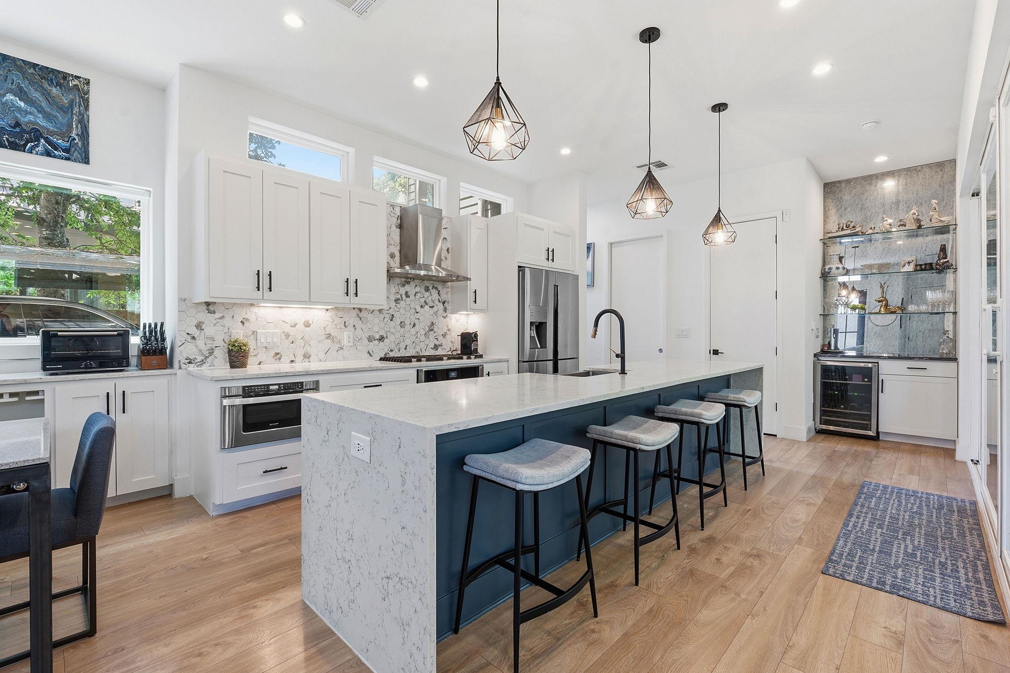 2806 W 44th, Austin, TX 78731 — photo 1
