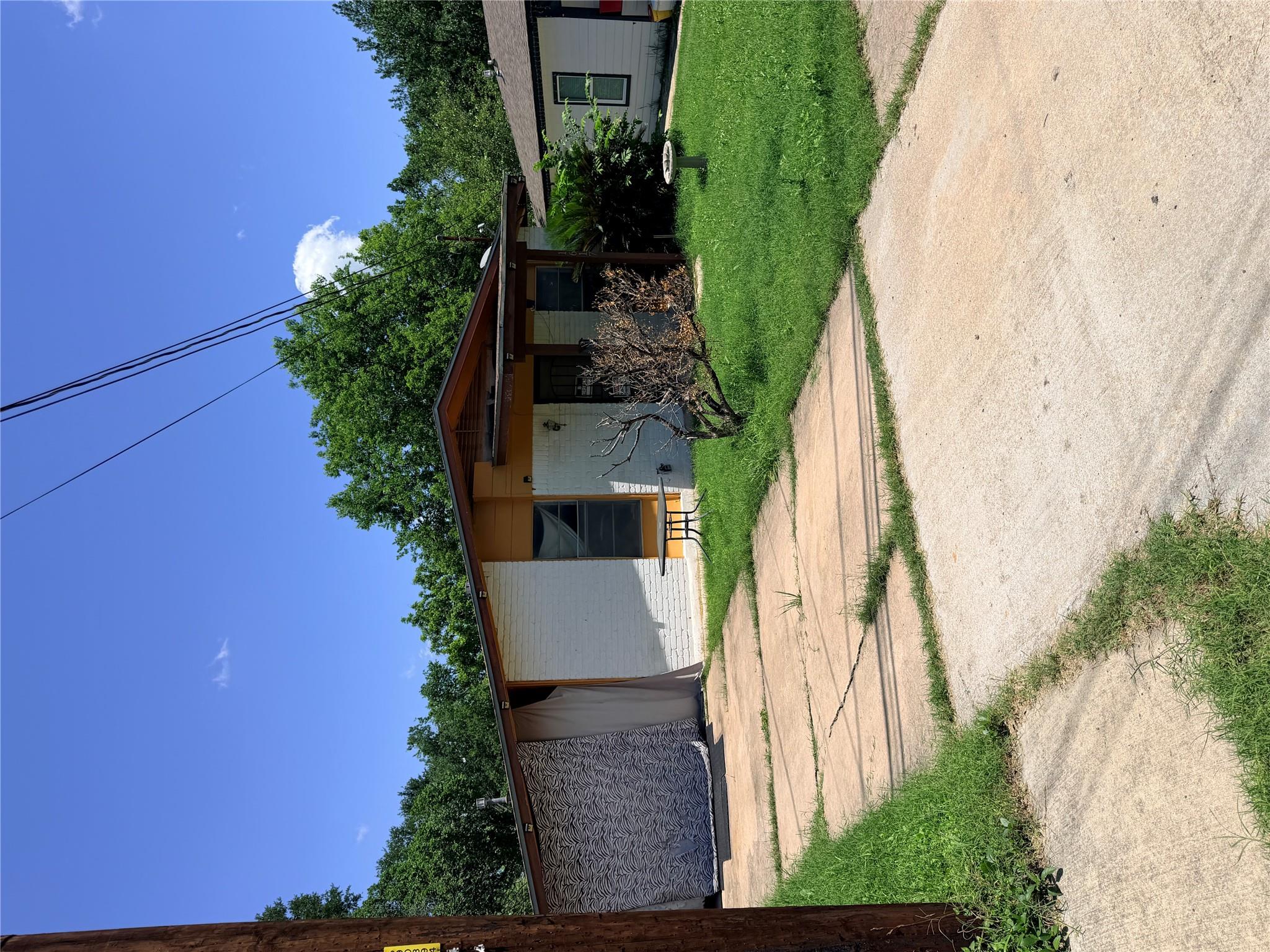 1617 Berene, Austin, TX 78721 — photo 1