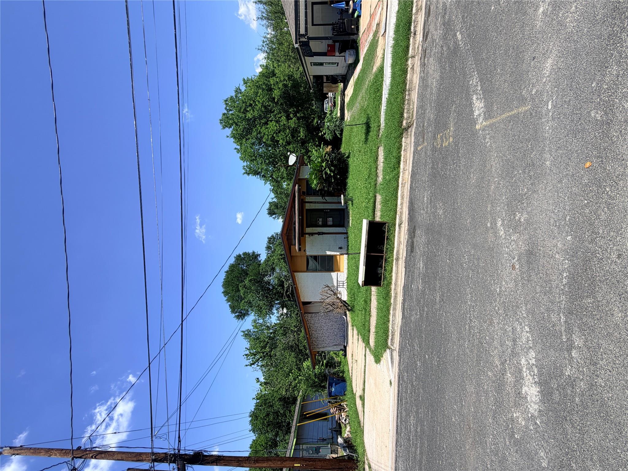 1617 Berene, Austin, TX 78721 — photo 1