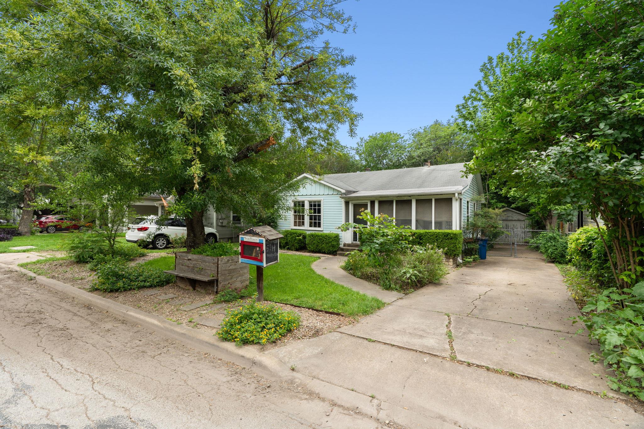 5214 Woodview, Austin, TX 78756 — photo 1