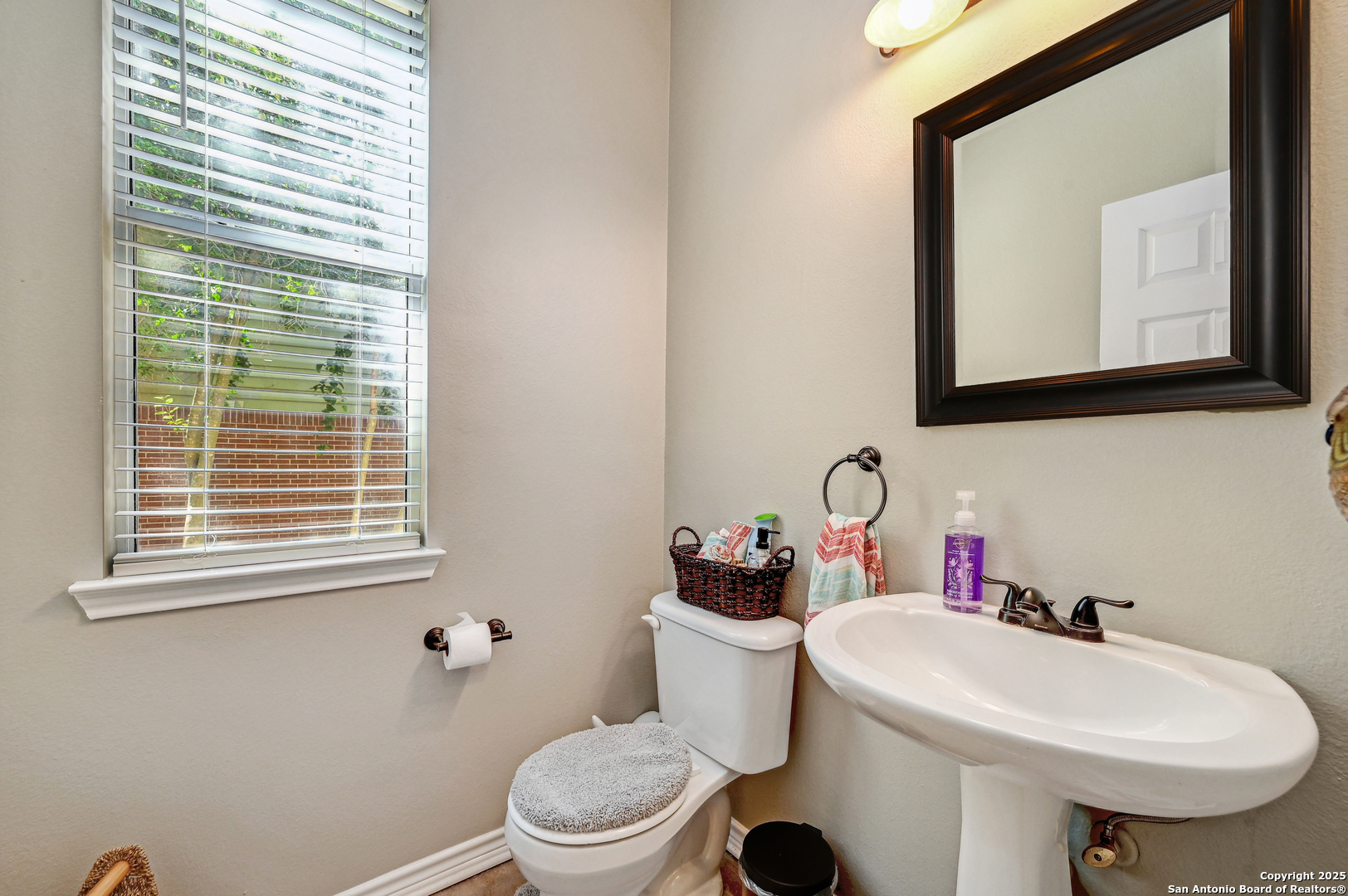 3464 Dartmouth Cove, ,  78154 — photo 1