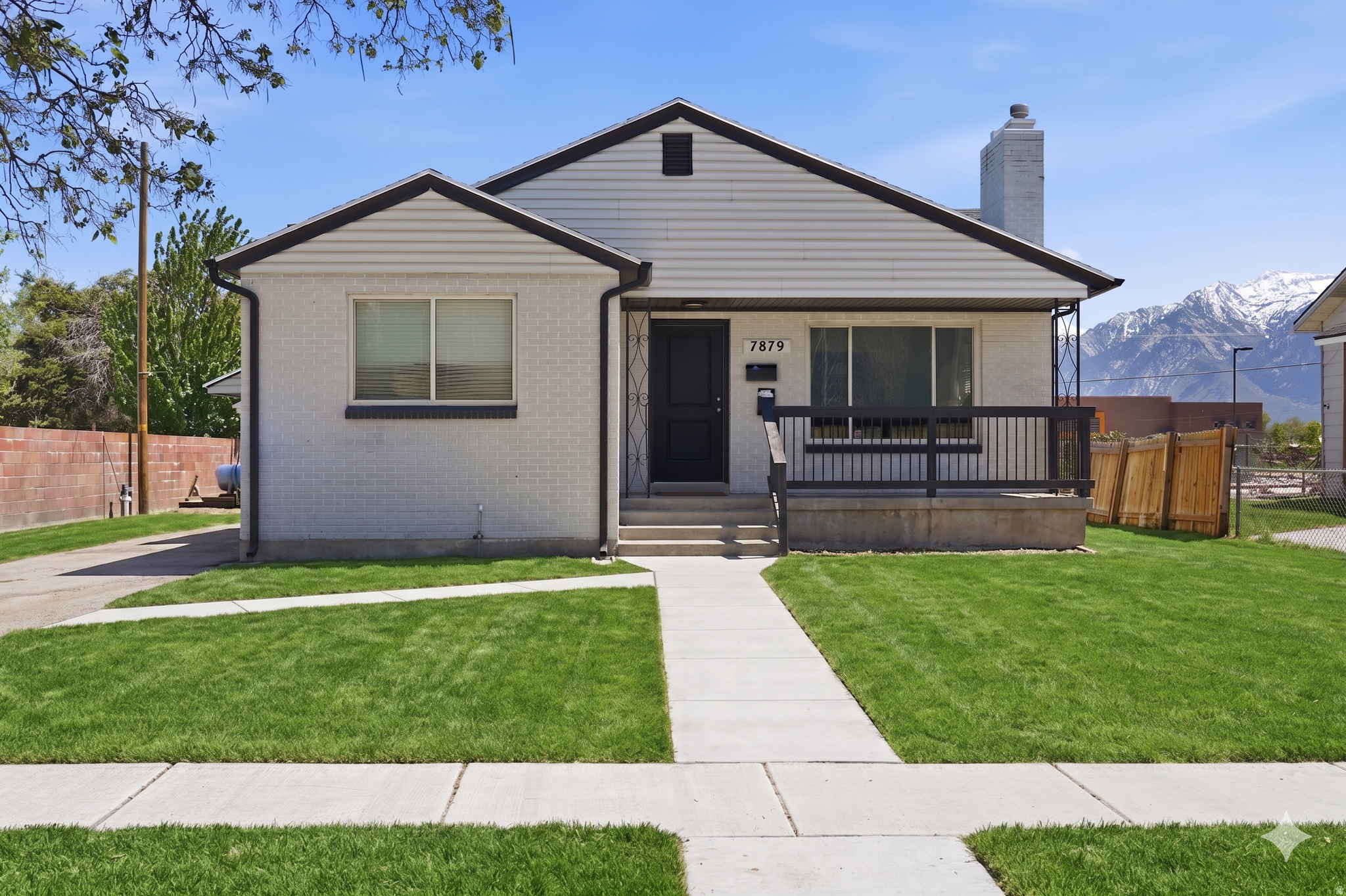 7879 S OAK ST, Midvale, UT 84047 — photo 1