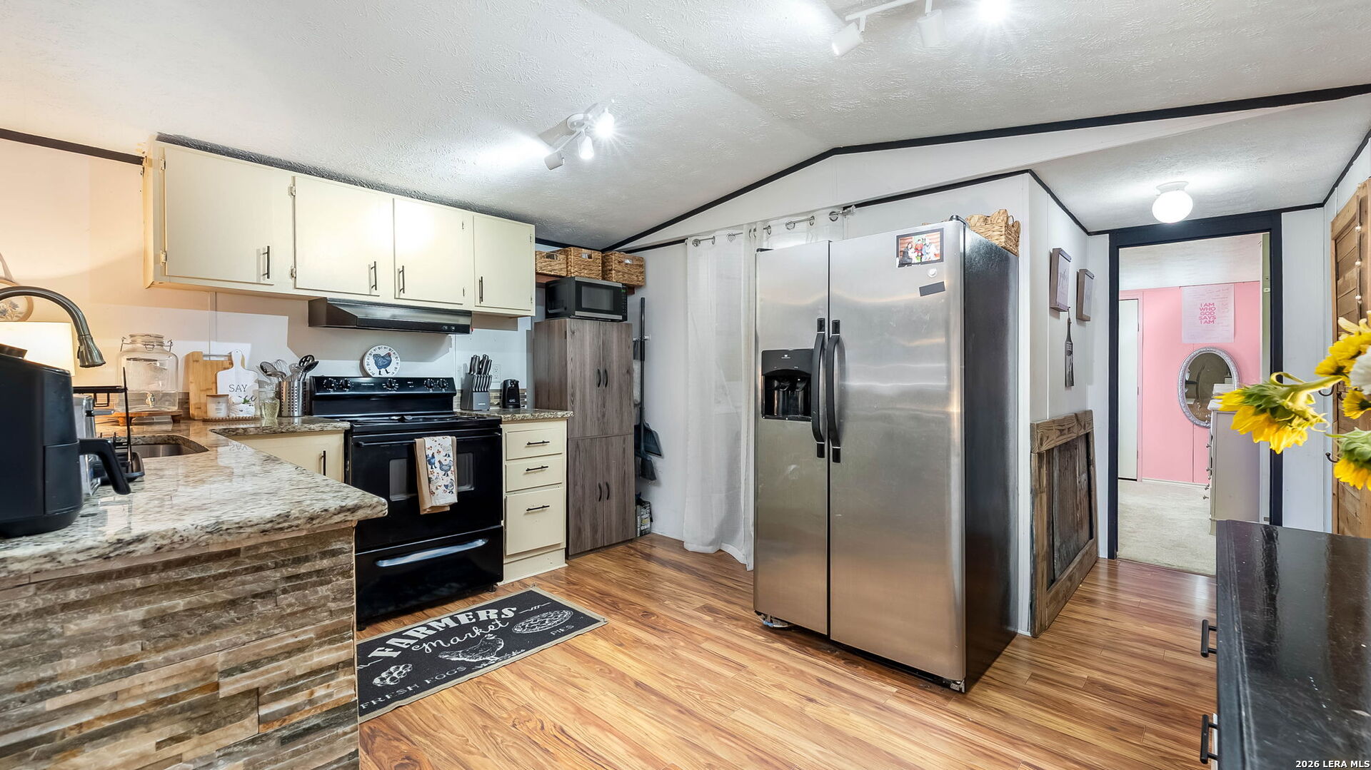 26 Praise Dr, , 78065 — photo 1