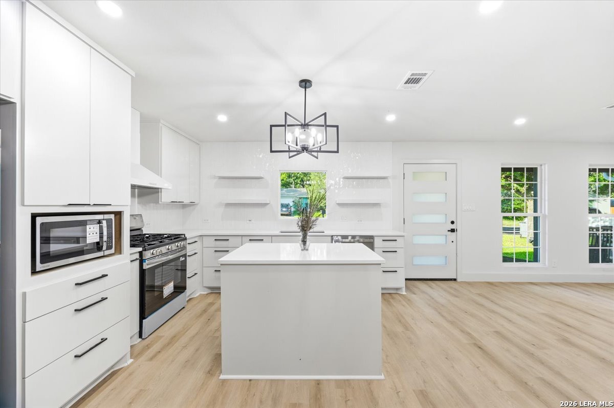 903 Cardiff Drive, ,  78745 — photo 1