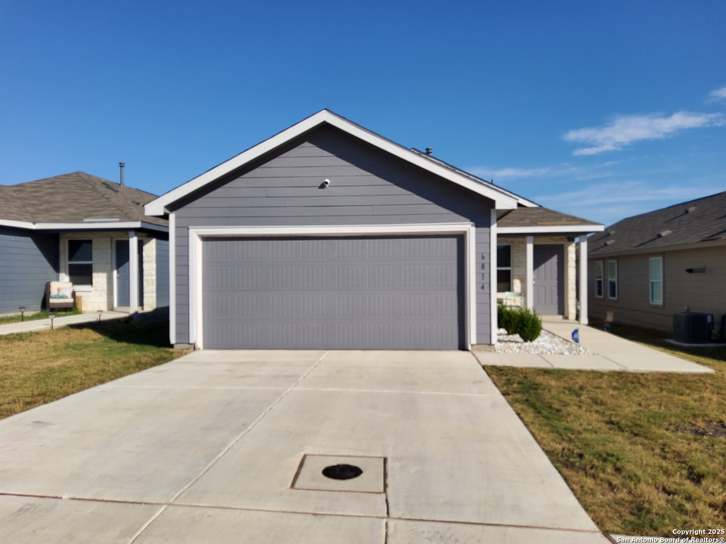 6814 Willow Lnd, ,  78109 — photo 1