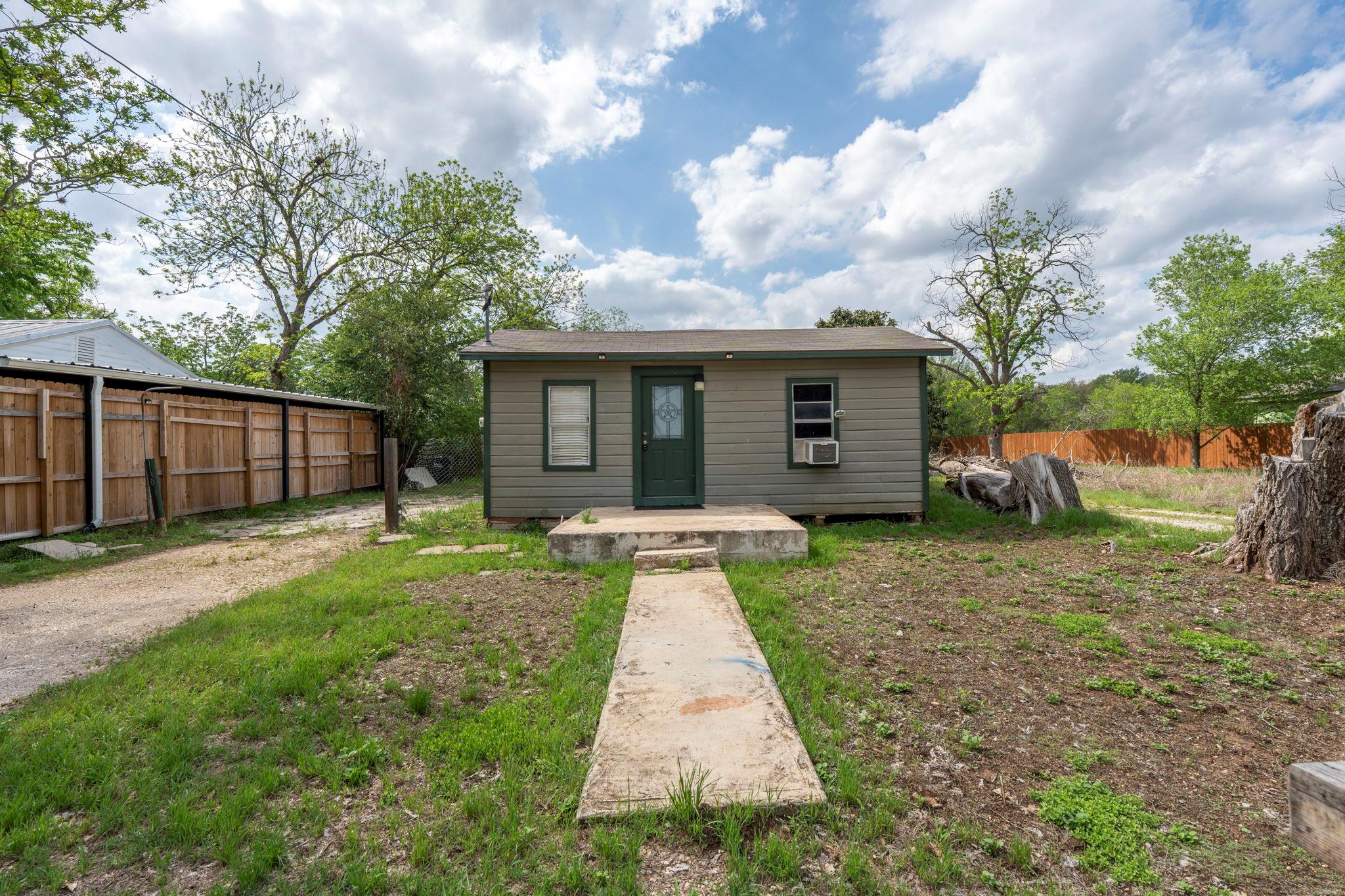 1130 Gravel, San Marcos, TX 78666 — photo 1