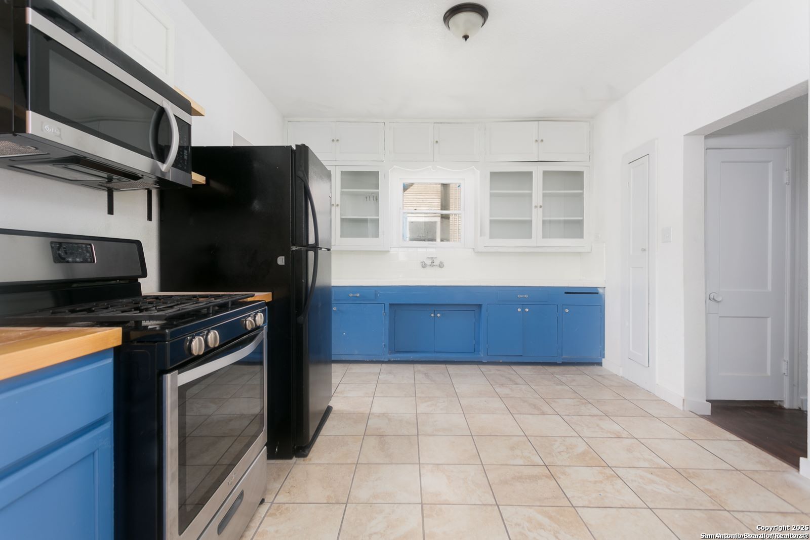 616 Craig Pl, ,  78212 — photo 1