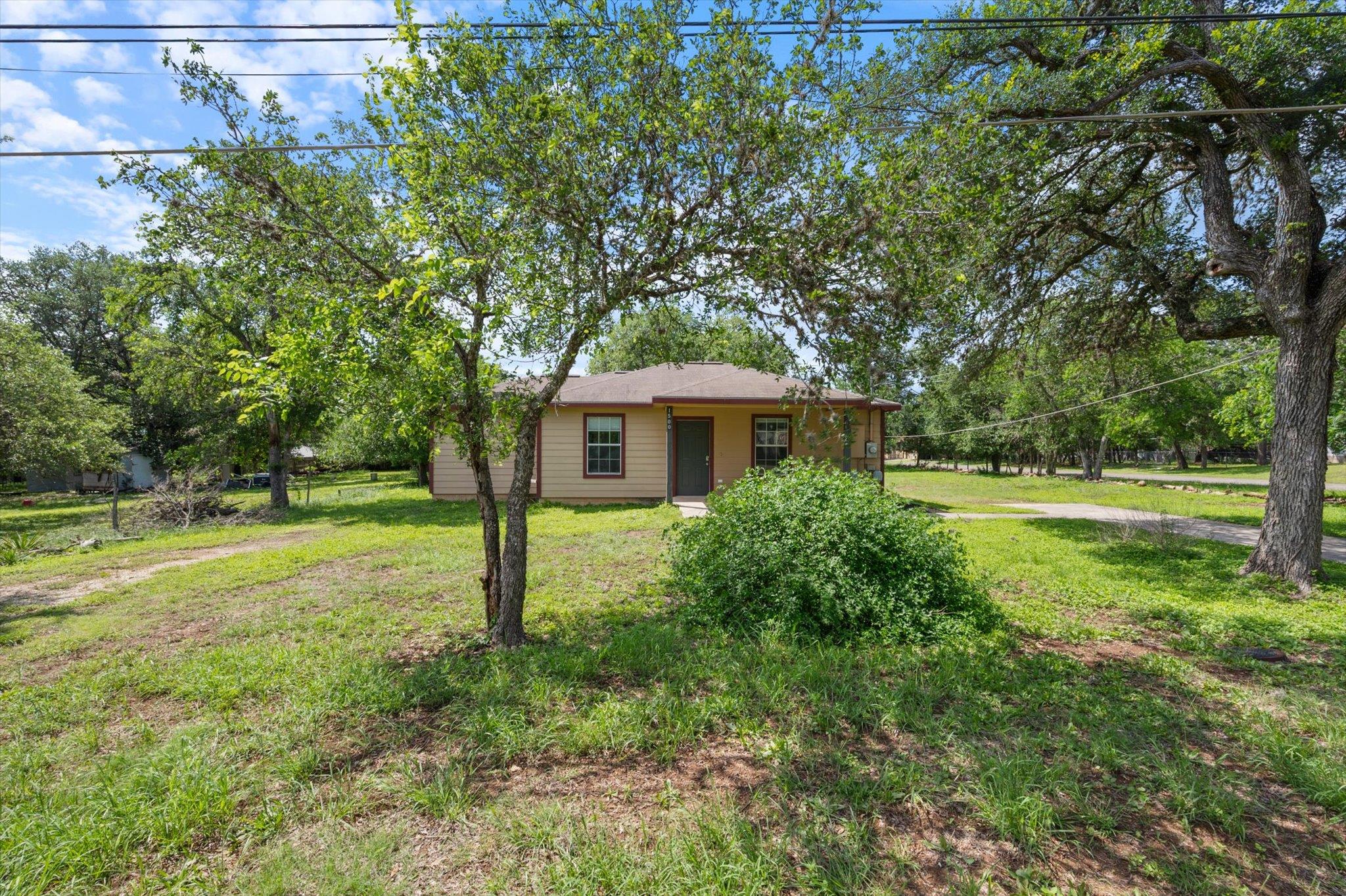 1500 Clyde, San Marcos, TX 78666 — photo 1