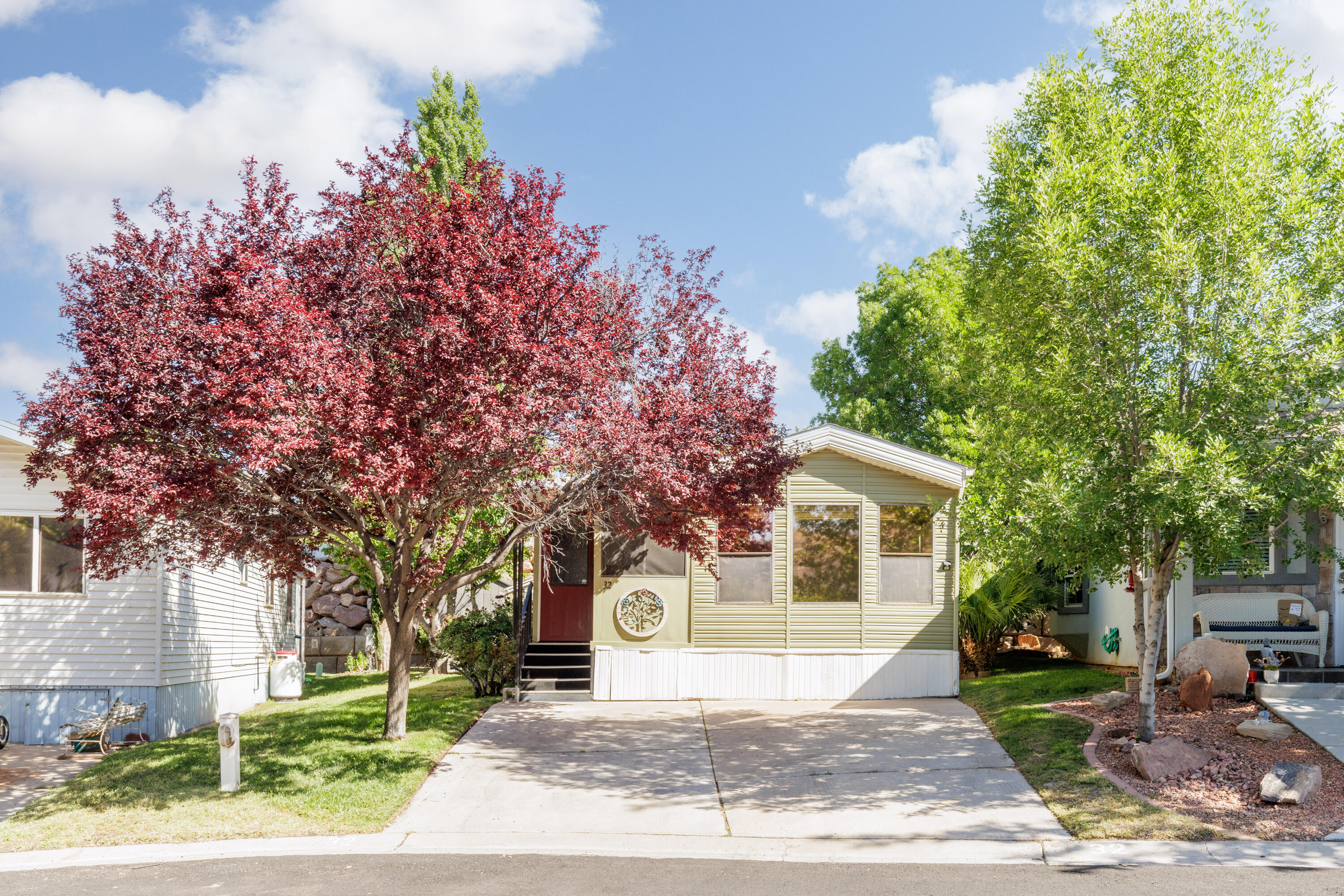 32 COTTONWOOD LN, Harrisburg, UT 84737