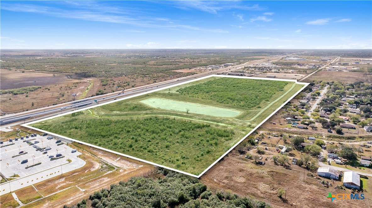 000 US HWY 59 N, Victoria, TX 77905 — photo 1