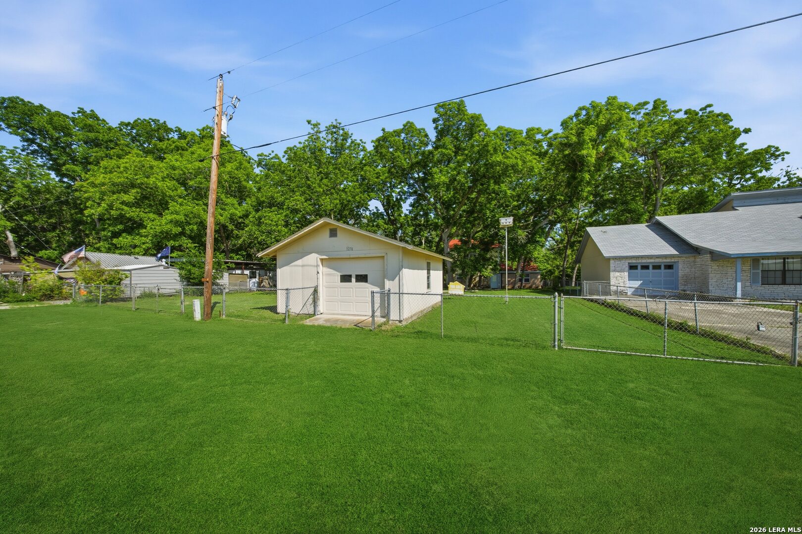 1276 River Trl, , 78155 — photo 1