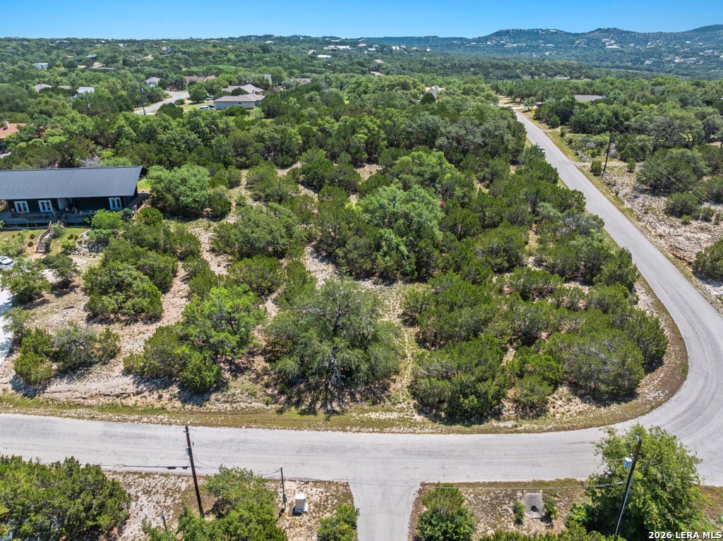 631 LA PALOMA DR, , 78133 — photo 1