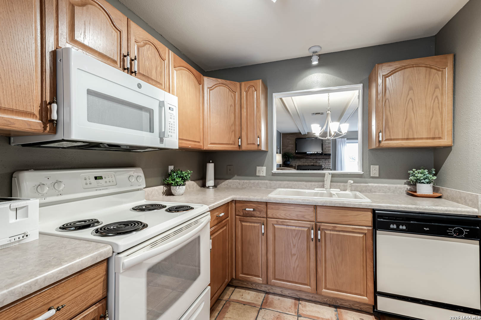 11303 Vance Jackson, ,  78230 — photo 1