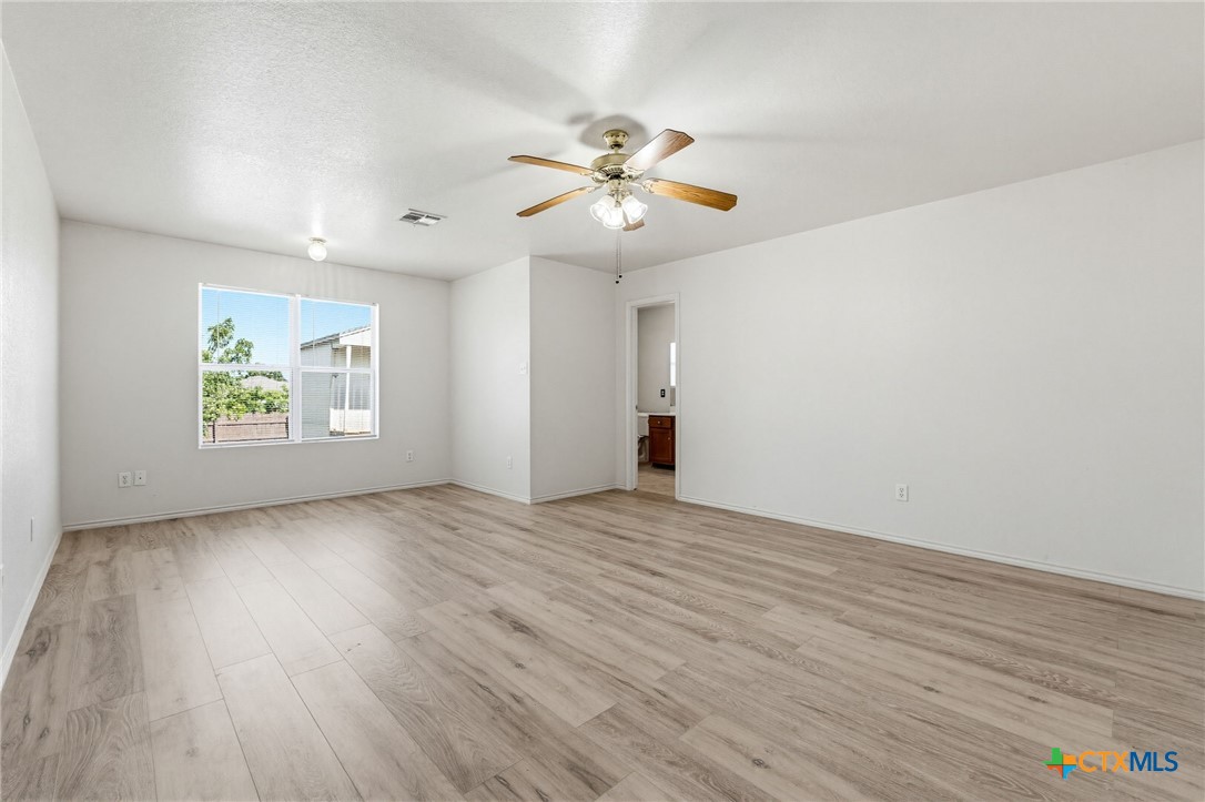 5206 Holster, Killeen, TX 76549 — photo 1