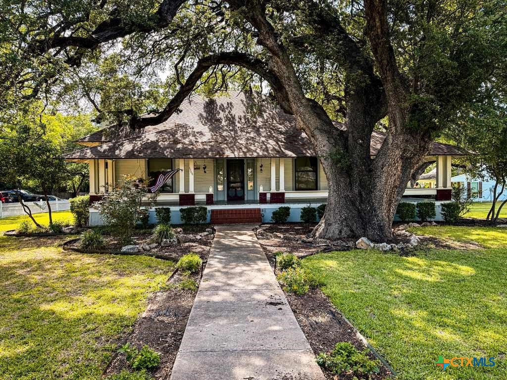 1708 S Wall Street, Belton, TX 76513 — photo 1