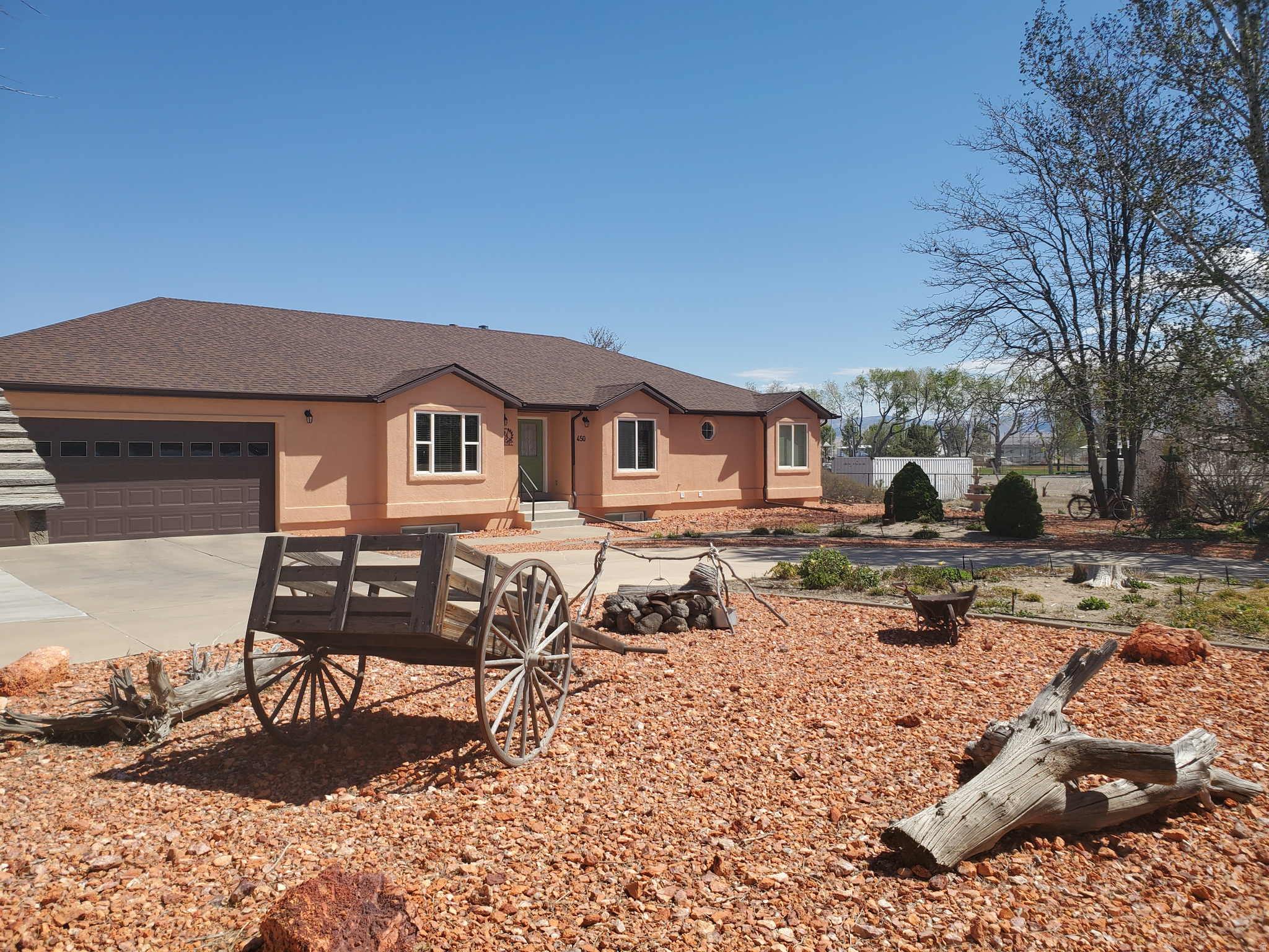 450 W 300 N, Milford, UT 84751 — photo 1