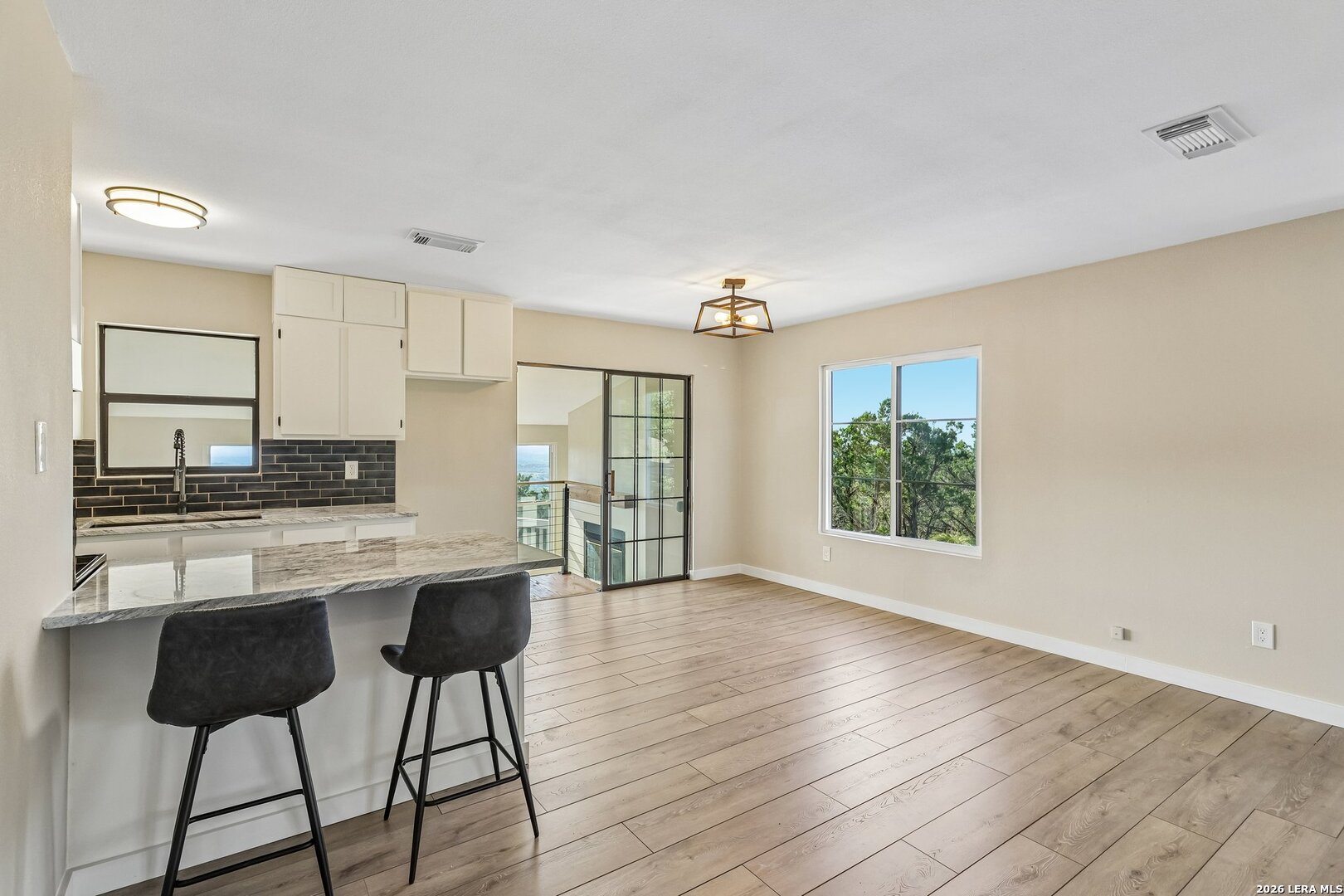 235 MOUNTAIN CREEK RD, ,  78063 — photo 1