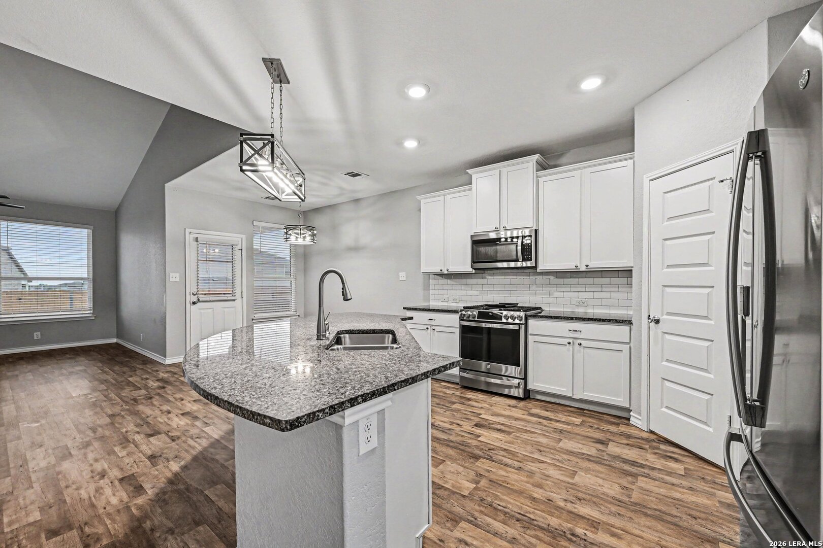 645 Amber Crk, ,  78108 — photo 1