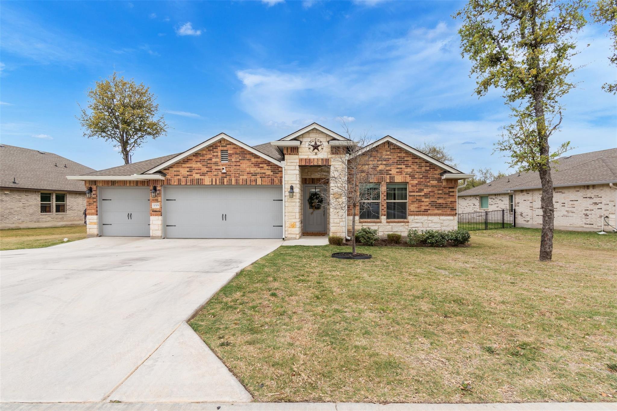 155 Tom Kite, Burnet, TX 78611 — photo 1