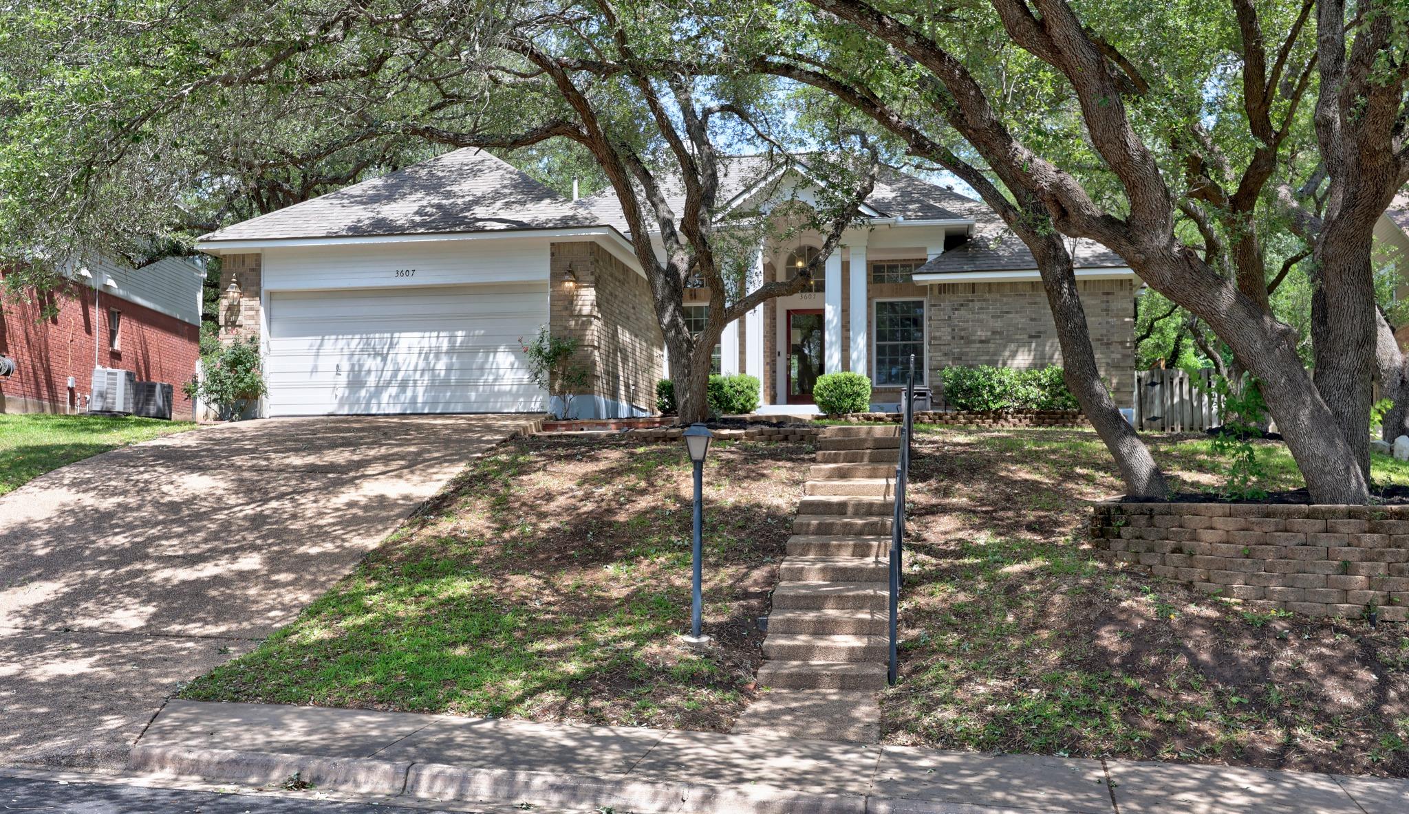 3607 Latimer, Austin, TX 78732 — photo 1