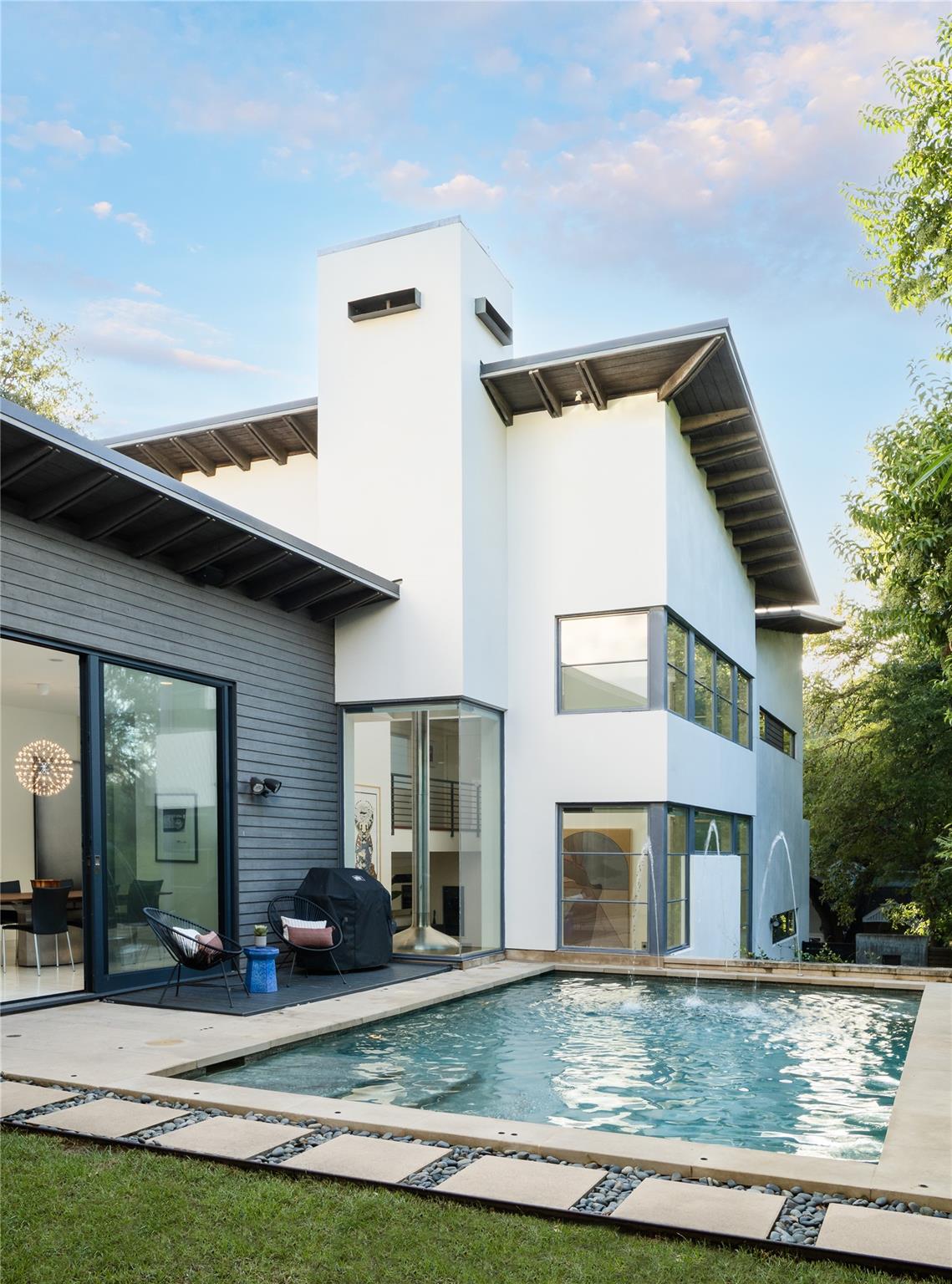 1407 Alameda, Austin, TX 78704 — photo 1
