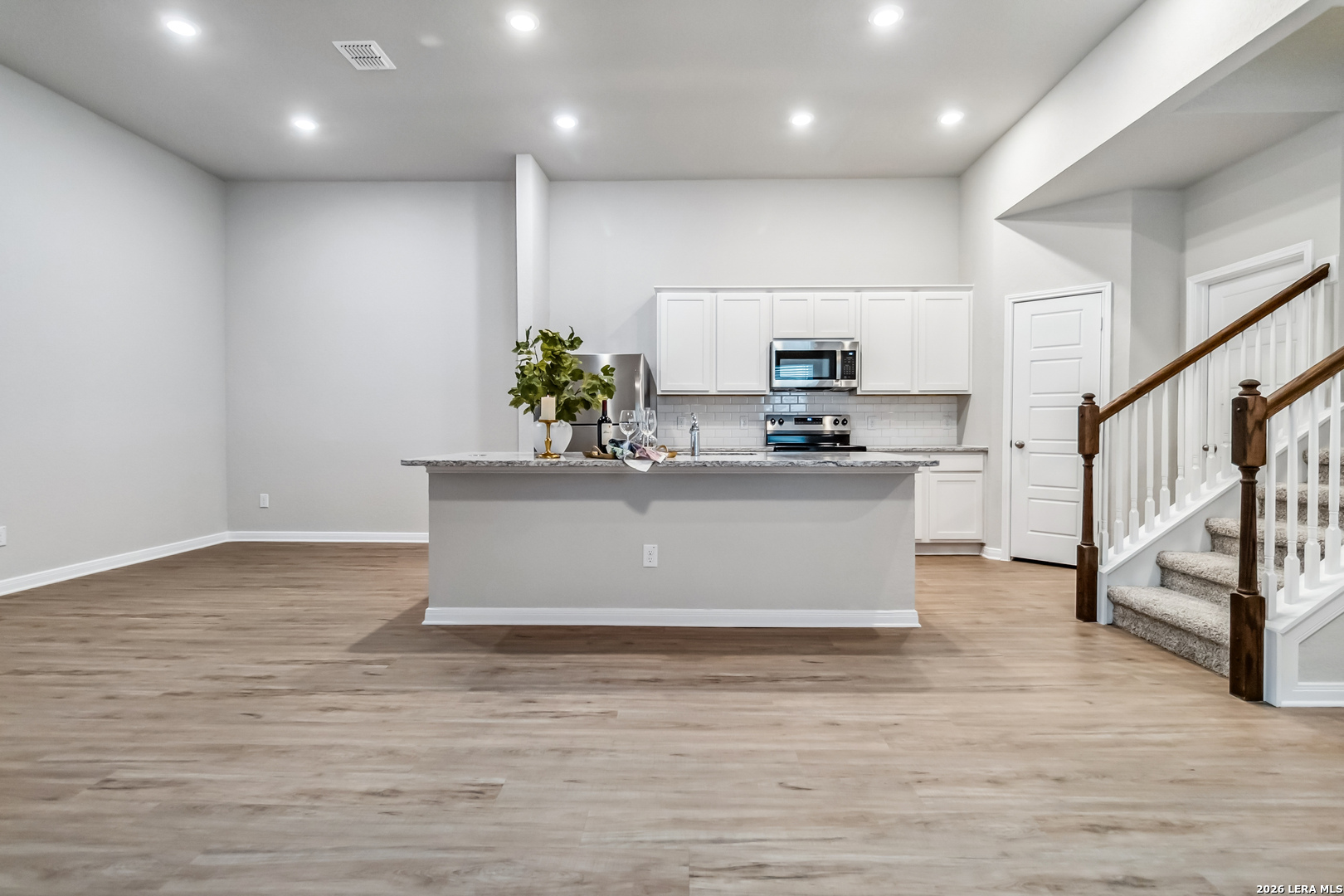 321-325 Colgin Dr, ,  78253 — photo 1