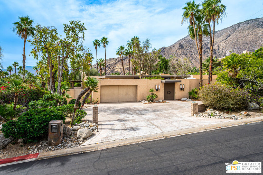 601 W Stevens Road, Palm Springs, CA 92262 — photo 1