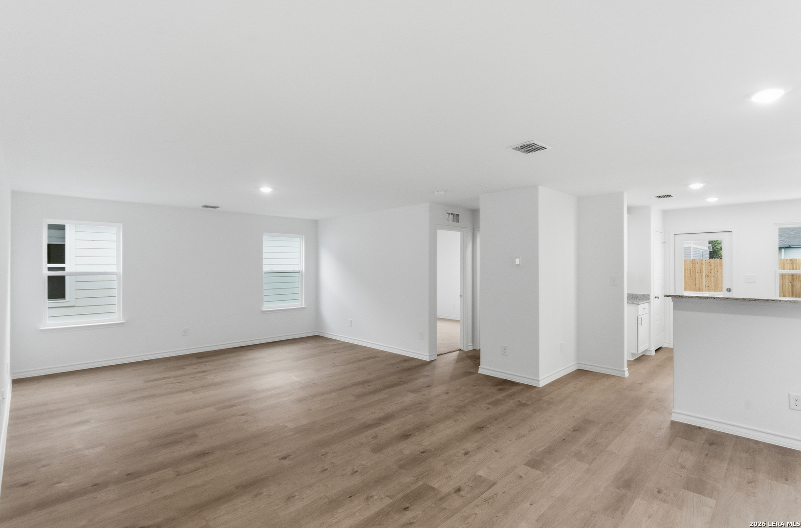 429 Raven Row, ,  78124 — photo 1