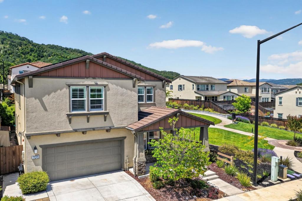 7011 Kirigin Way, Gilroy, CA 95020 — photo 1