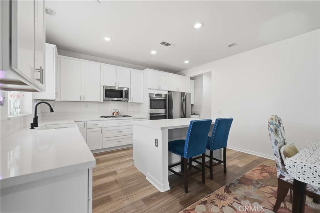 34308 Heather Ridge, Lake Elsinore, CA 92532 — photo 1
