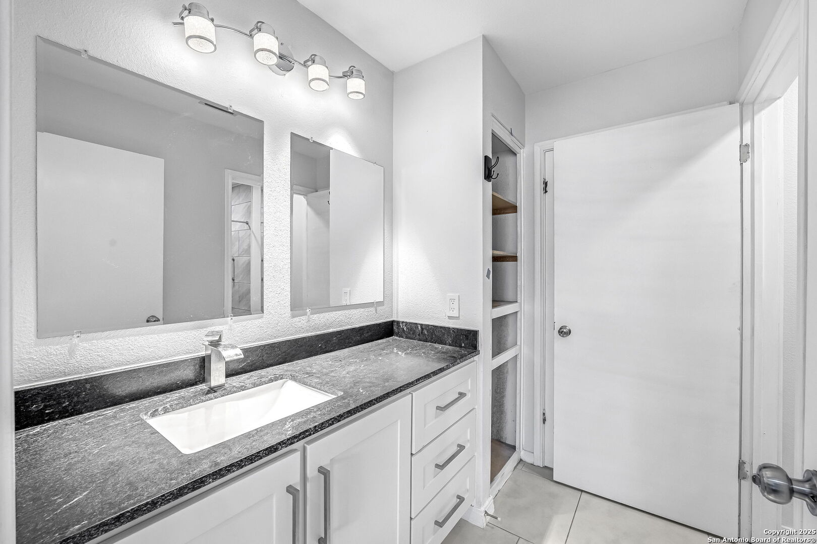 514 Jackson Keller, ,  78216 — photo 1
