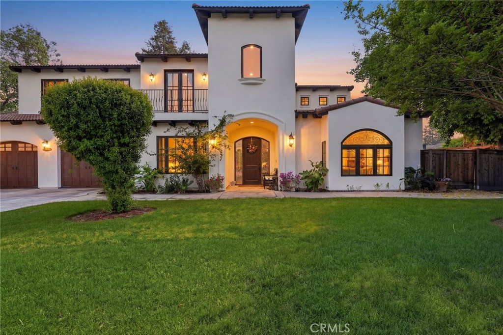 3939 W Robinwood, Visalia, CA 93291 — photo 1