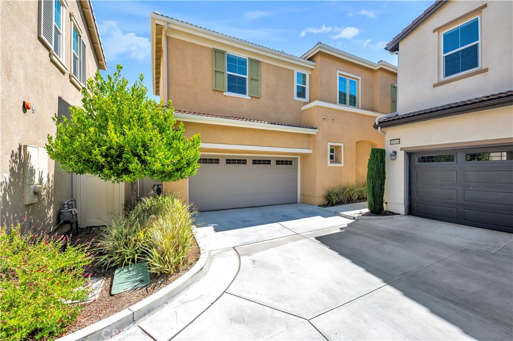 40042 Calle Real, Murrieta, CA 92563 — photo 1