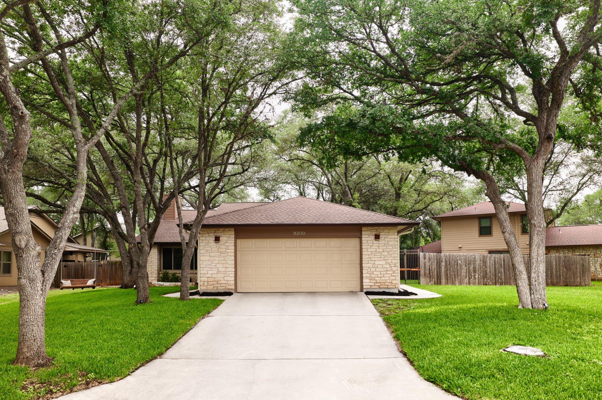 11200 Stormy Ridge, Austin, TX 78739 — photo 1